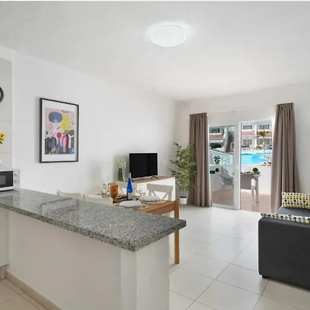 Oasis Floritas * Playa de las Americas (Tenerife)