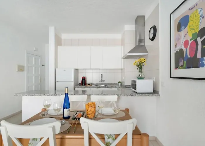 Oasis Floritas Apartamento *